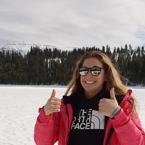 Meet your Posher, Mia